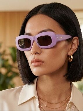 New! Celine CL40294I 78A Purple Rectangular Sunglasses Dark Lenses Authentic